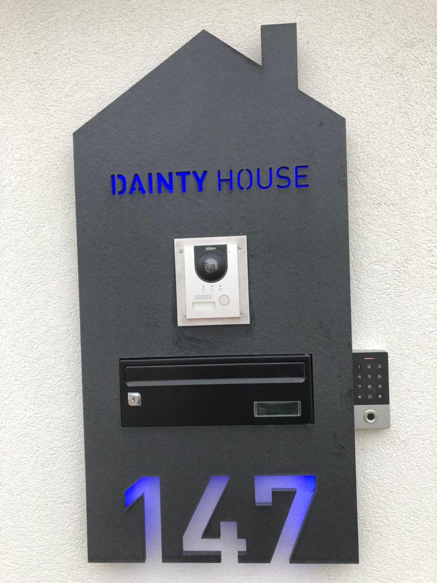 فيلا Dainty House أوفار المظهر الخارجي الصورة